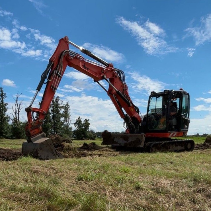Minibagger KX080 im Einsatz